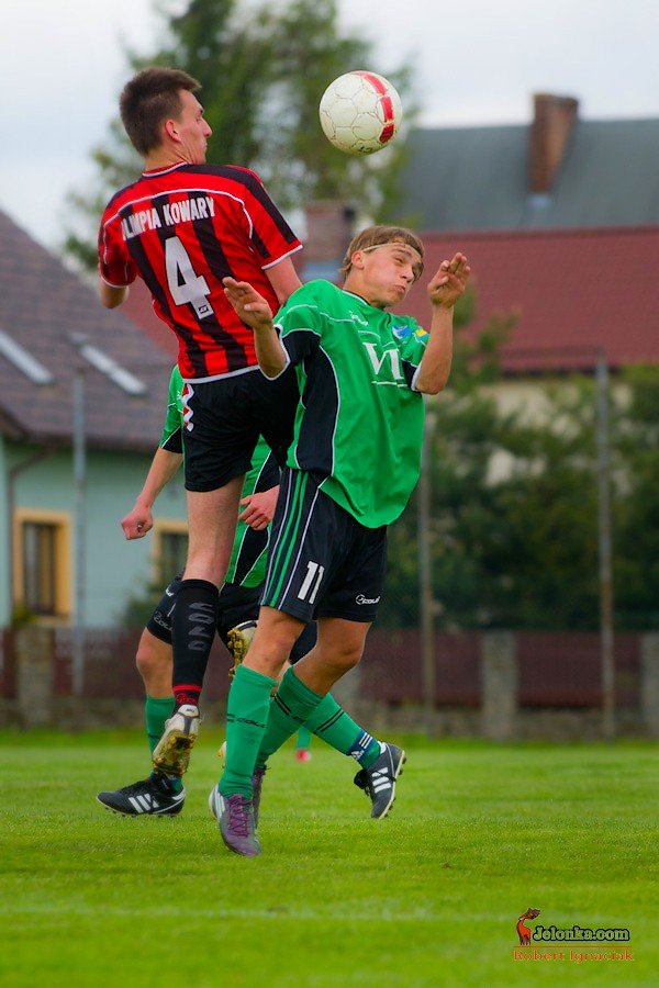 lotnik-nieuchwytny-dla-olimpii-fotorelacja-z-meczu-okregowki-33949