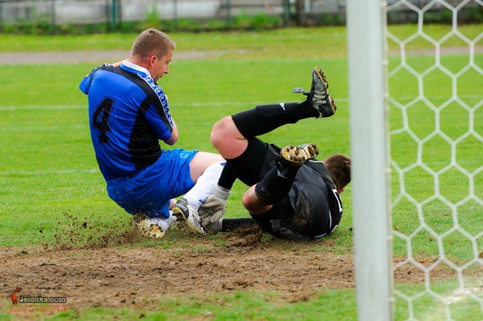 pub-gol-zgarnia-3-punkty-po-twardej-walce-fotorelacja-ze-starcia-z-pogonia-swierzawa-33950