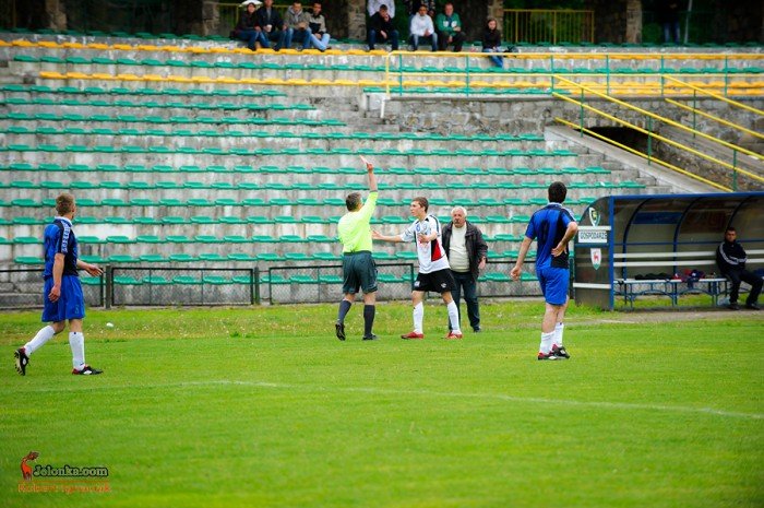 pub-gol-zgarnia-3-punkty-po-twardej-walce-fotorelacja-ze-starcia-z-pogonia-swierzawa-33950
