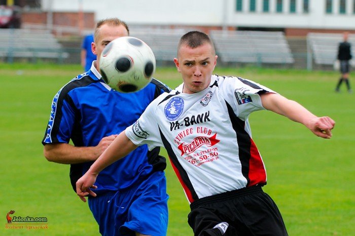 pub-gol-zgarnia-3-punkty-po-twardej-walce-fotorelacja-ze-starcia-z-pogonia-swierzawa-33950