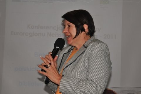 elektroniczne-media-dla-rozwoju-czytelnictwa-33956