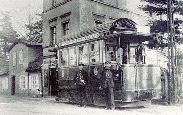 Jeden z pierwszych gazowych tramwajów w Hirschbergu. Końcówka XIX wieku.