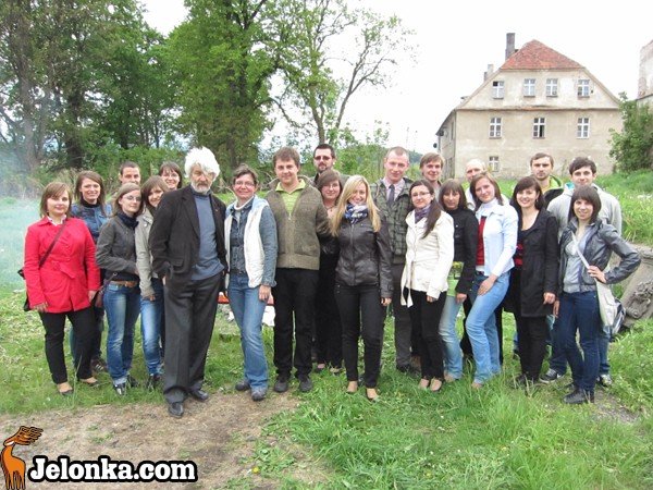 dyskutowali-o-gospodarce-odpadami-w-dworze-czarne-33973