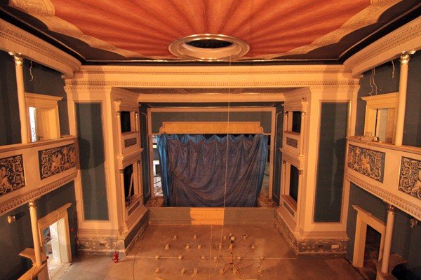 teatr-zdrojowy-choc-stary-a-nowy-finisz-prac-33978