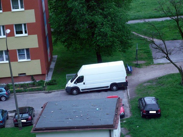 parkingowe-nieporzadki-zostawiajcie-auta-myslac-33993