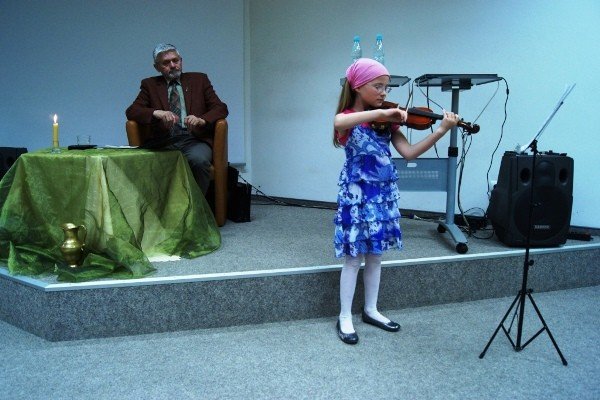 zar-zmierzchu-czyli-chwytaj-dzien-garsciami-34009