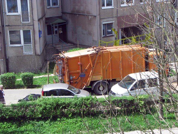 smieciarka-potraci-kobiete-ktora-nie-przezya-34013