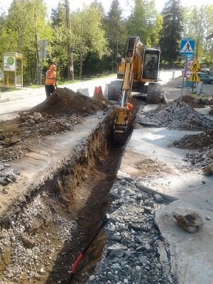 praca-wre-przy-remontach-ulic-w-karpaczu-34034