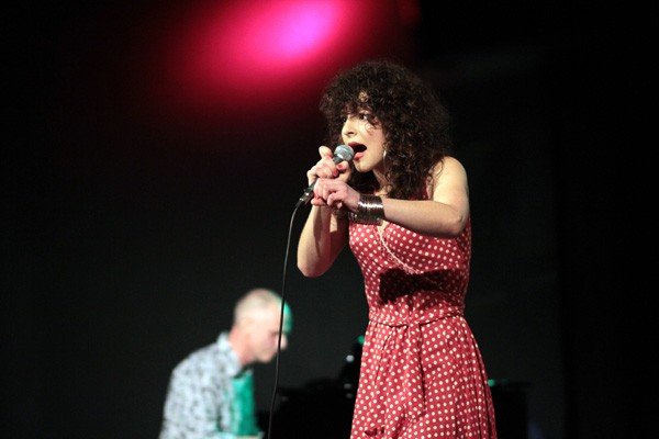 bo-to-sie-zwykle-tak-zaczyna-sala-jck-otwarta-34068