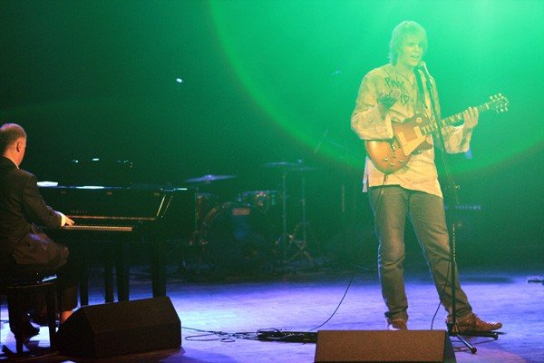 bo-to-sie-zwykle-tak-zaczyna-sala-jck-otwarta-34068
