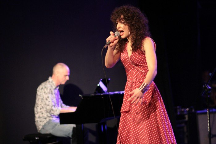 bo-to-sie-zwykle-tak-zaczyna-sala-jck-otwarta-34068