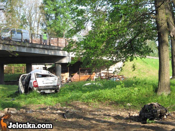 grozny-wypadek-na-moscie-kierowca-w-powaznym-stanie-34075