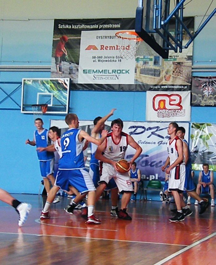 kadeci-zwyciesko-zakonczyli-sezon-34078