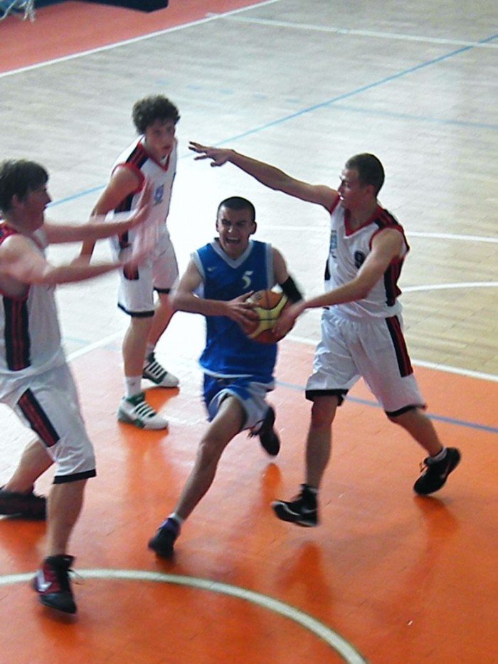 kadeci-zwyciesko-zakonczyli-sezon-34078