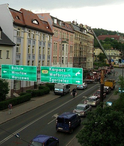 pona-dach-kamienicy-przy-ulicy-zotniczej-34158
