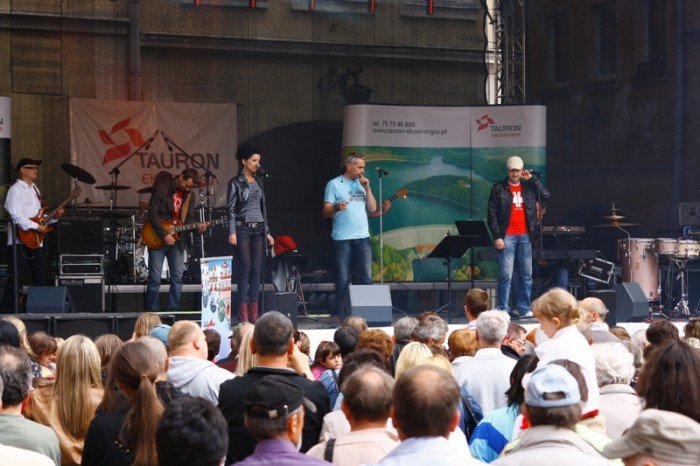 w-ramach-akcji-ekologicznej-wysprzatali-jezioro-pilchowickie-34179