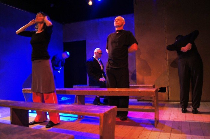 po-czwartym-dniu-pestki-i-hotelu-dieu-w-sali-widowiskowej-jck-34182
