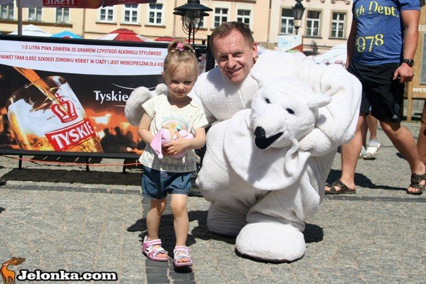 parada-misiow-przyciagnea-tumy-34233