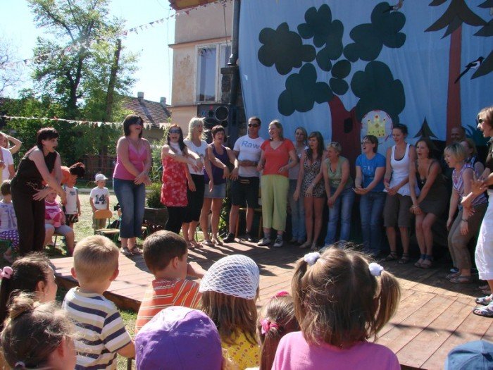 na-dzien-dziecka-smiechu-bez-liku-34242
