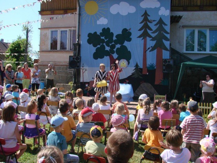 na-dzien-dziecka-smiechu-bez-liku-34242