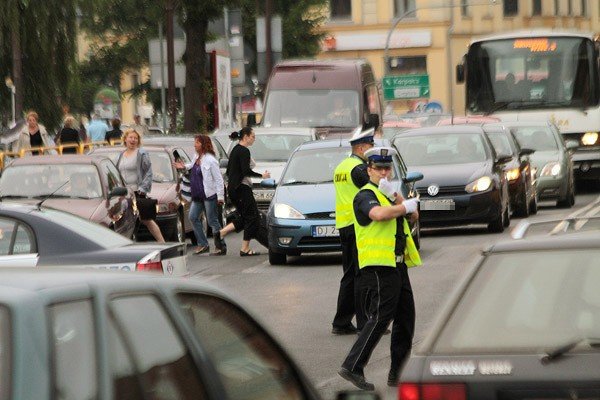 wydobywaja-amunicje-saperska-akcja-34244