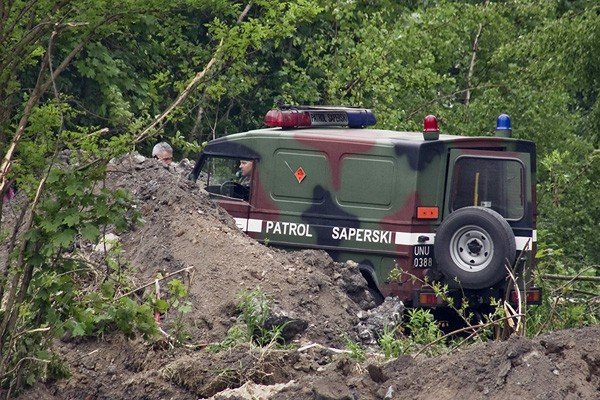wydobywaja-amunicje-saperska-akcja-34244