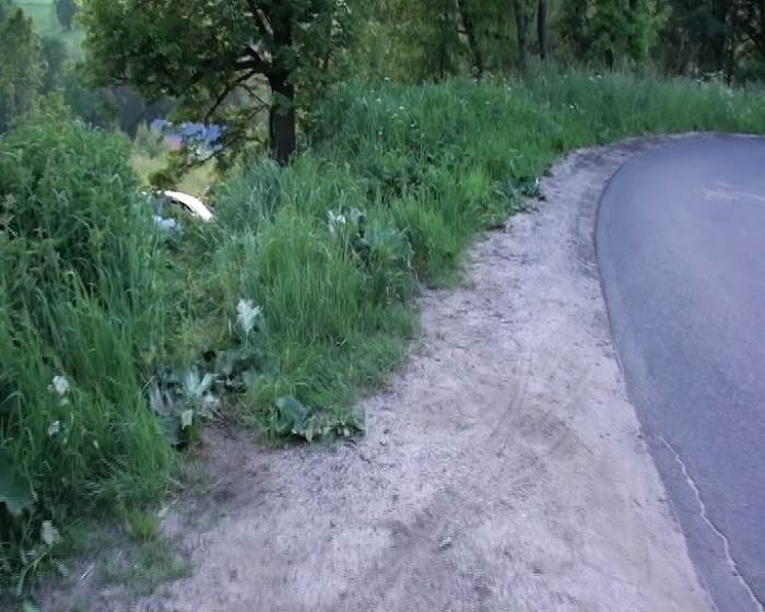 niebezpiecznie-na-kapeli-kia-w-rowie-34247