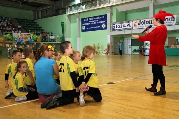 olimpijsko-i-bajecznie-z-legendami-o-jeleniej-gorze-w-tle-34301