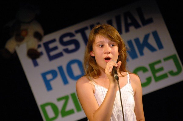 spiewajaco-w-osiedlowym-domu-kultury-34332