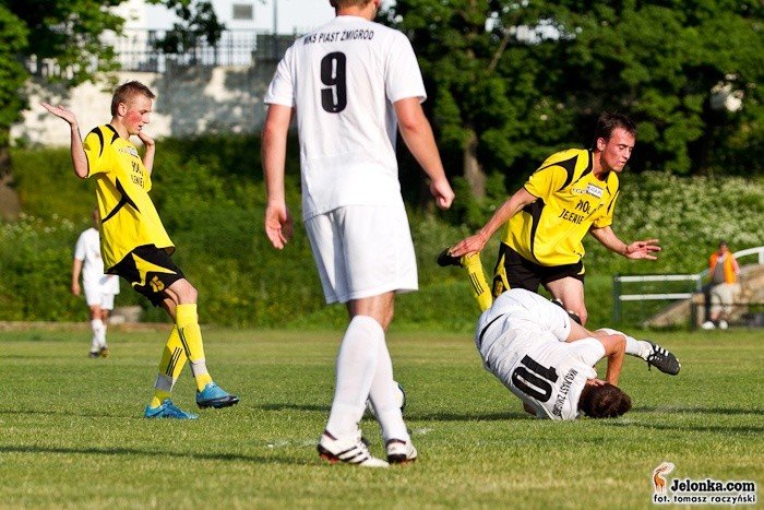 wiosna-nie-ma-mocnych-na-karkonosze-fotorelacja-z-meczu-34333