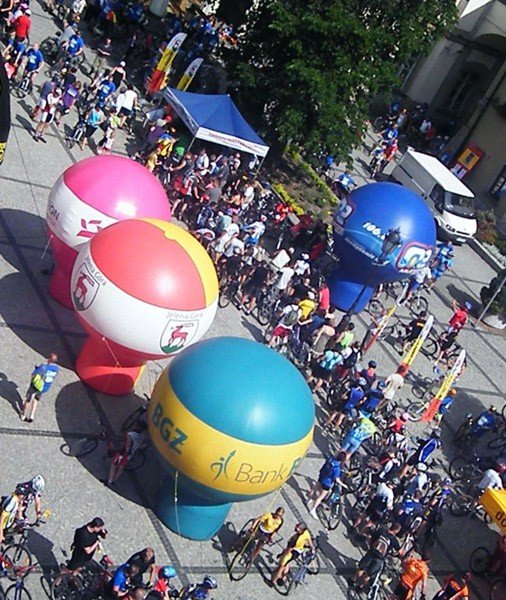 tumy-cyklistow-pojechay-w-xi-paradzie-rowerow-34334