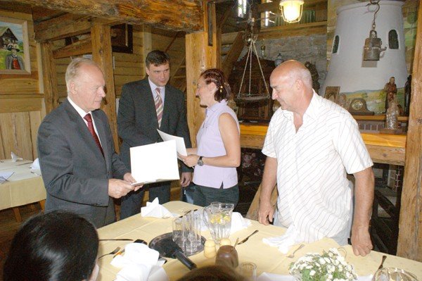 za-sukcesy-nagrody-od-starosty-34337