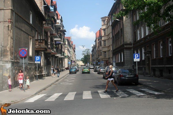 ulica-okrzei-przestanie-straszyc-34357