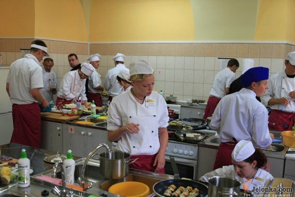 uczniowie-zspz-mistrzami-wsrod-modych-kucharzy-34450
