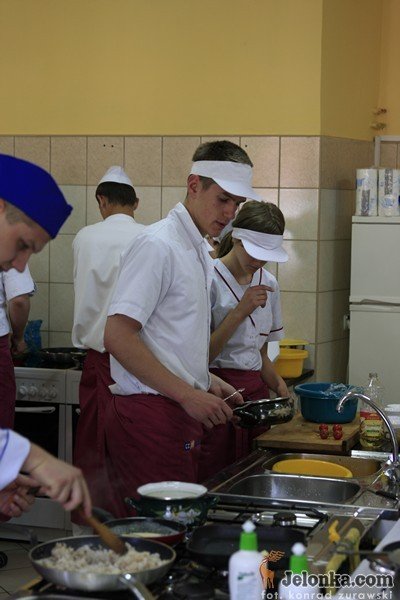 uczniowie-zspz-mistrzami-wsrod-modych-kucharzy-34450