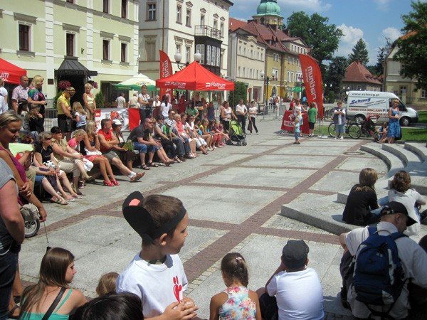kochaja-cieplice-piorem-i-kredkami-34457