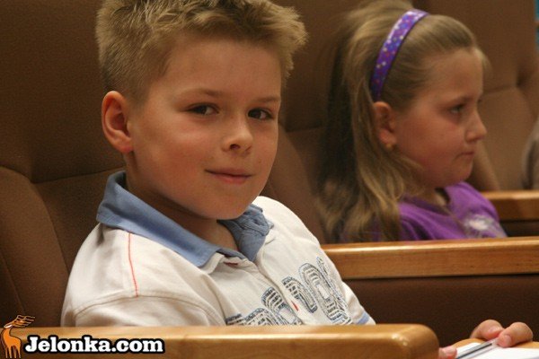 spotkanie-autorskie-z-joanna-maria-chmielewska-tajemniczo-i-basniowo-o-swiecie-34477