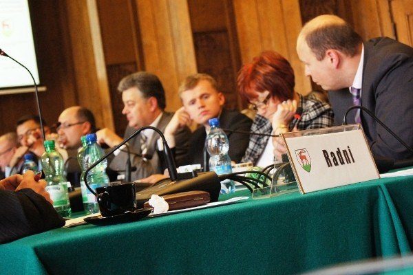 finanse-na-tak-absolutorium-na-tak-po-sesji-w-um-34500
