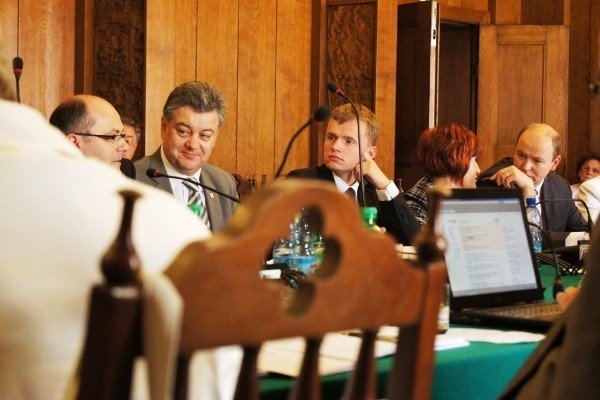 finanse-na-tak-absolutorium-na-tak-po-sesji-w-um-34500