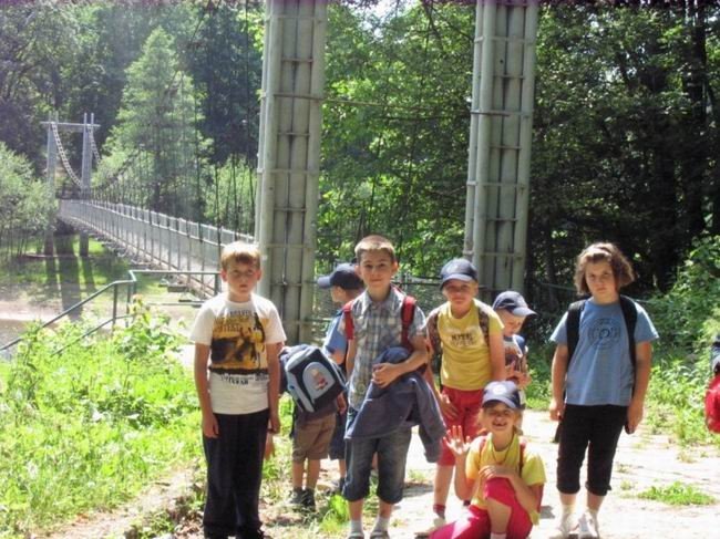 uczniowie-szkoy-707-w-karpaczu-odwiedzili-zamek-grodno-34515