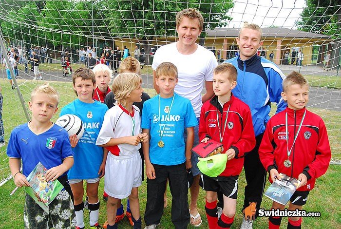 gwiazdy-polskiej-ekstraklasy-zagray-w-swidnickim-meczu-charytatywnym-34579