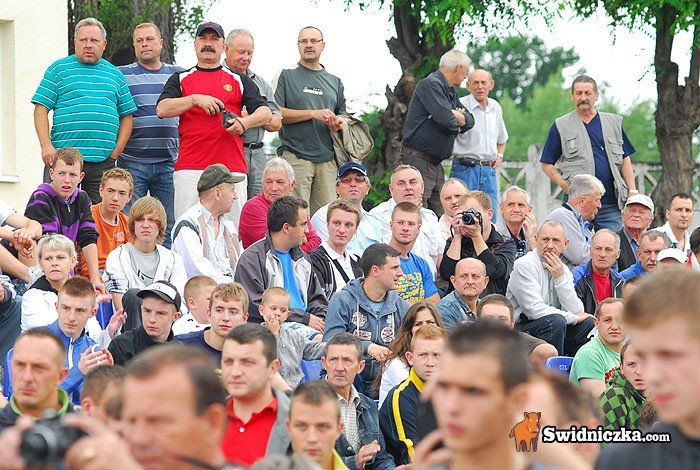 gwiazdy-polskiej-ekstraklasy-zagray-w-swidnickim-meczu-charytatywnym-34579