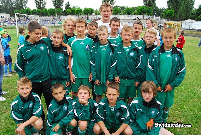 gwiazdy-polskiej-ekstraklasy-zagray-w-swidnickim-meczu-charytatywnym-34579