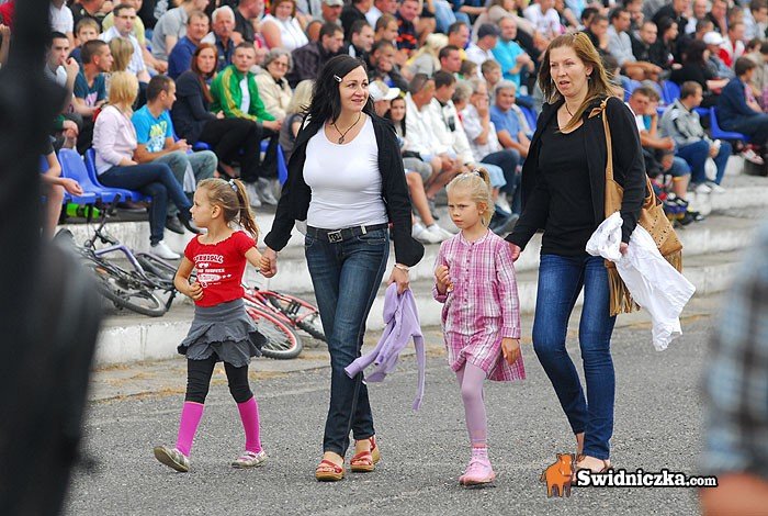 gwiazdy-polskiej-ekstraklasy-zagray-w-swidnickim-meczu-charytatywnym-34579