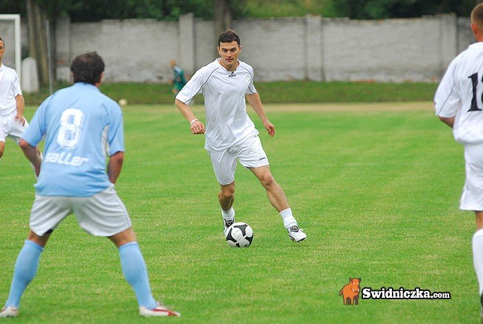 gwiazdy-polskiej-ekstraklasy-zagray-w-swidnickim-meczu-charytatywnym-34579