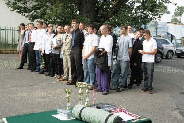 rockowo-w-elektroniku-koncertem-zakonczyli-rok-szkolny-34628