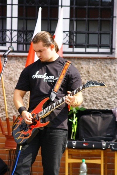 rockowo-w-elektroniku-koncertem-zakonczyli-rok-szkolny-34628