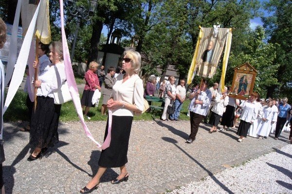 ku-czci-najswietszego-sakramentu-34646
