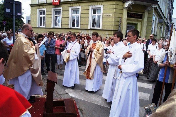 ku-czci-najswietszego-sakramentu-34646