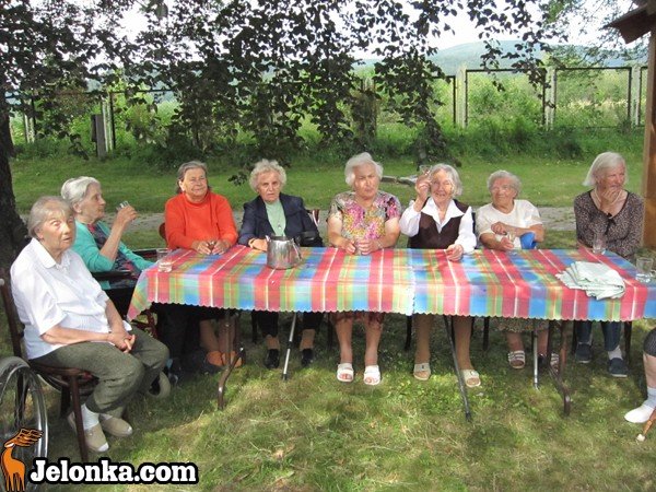 rotarianie-pomogli-seniorom-34652